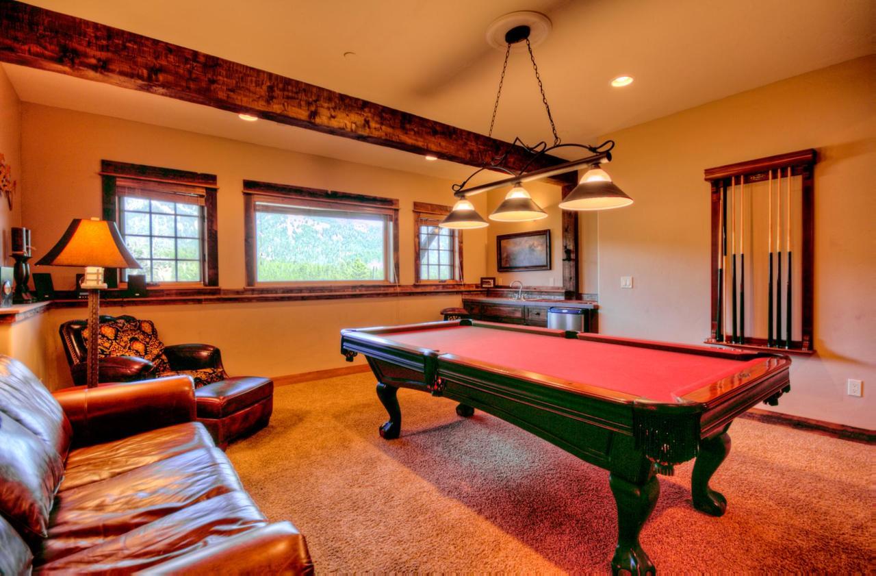 Antler Ridge Lodge Big Sky Bagian luar foto
