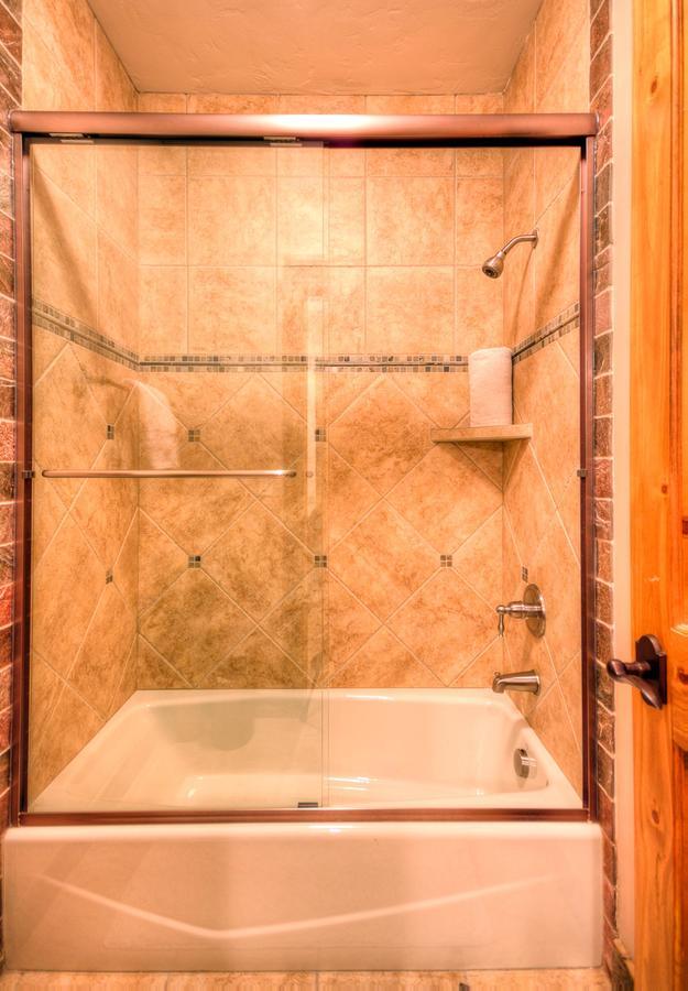 Antler Ridge Lodge Big Sky Bagian luar foto